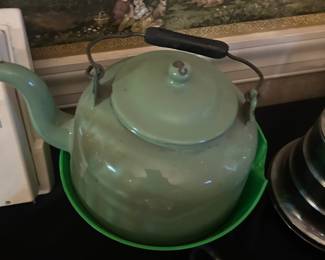 Large Green Enamelware Kettle
10" Across
With nice wooden handle
