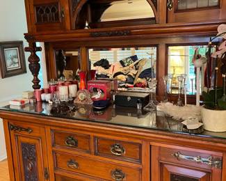 Furniture & Decor