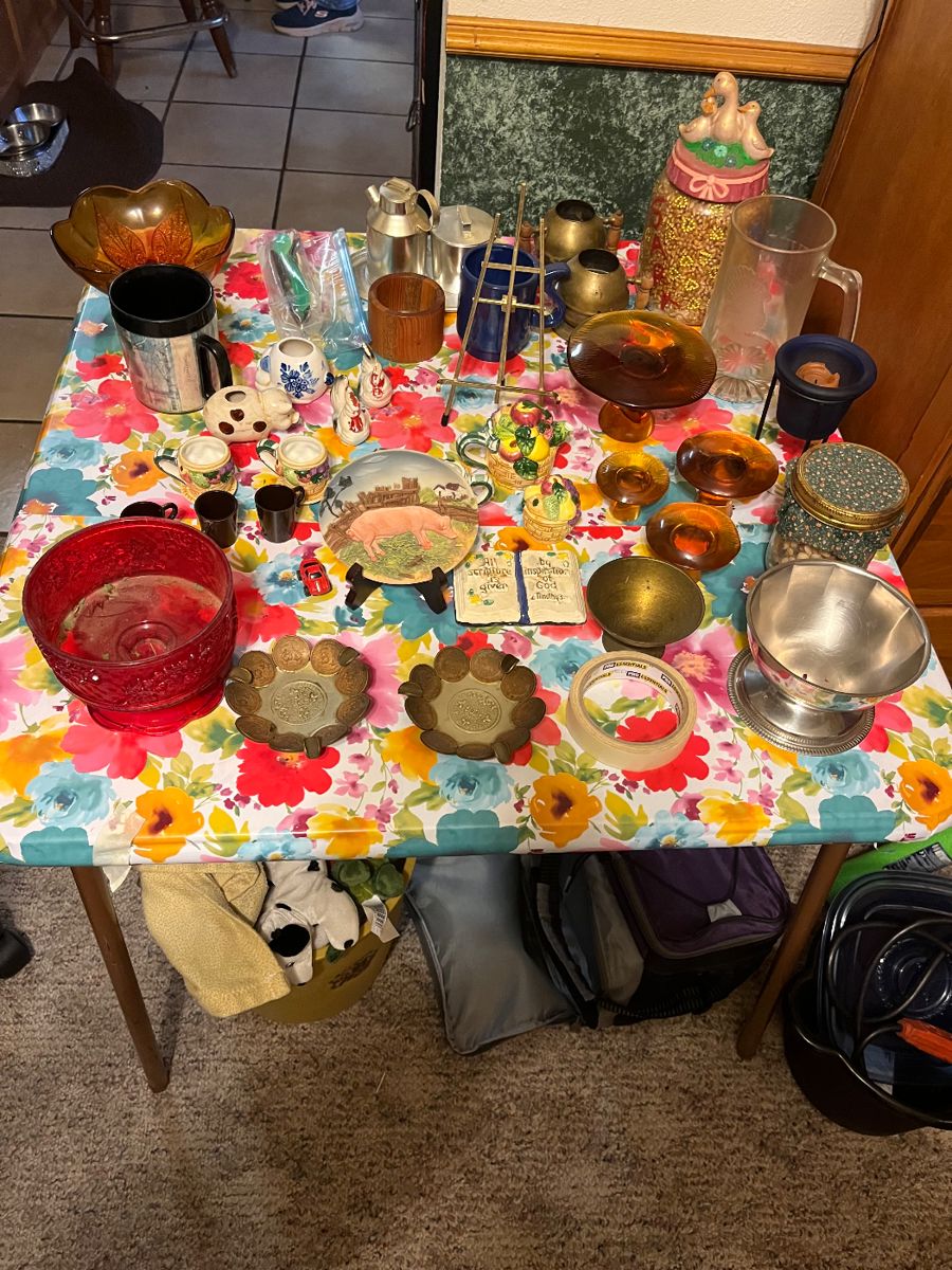 219 CR 2496 Huxley Estate Sale in Shelbyville, TX starts on 1/26/2024