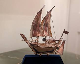 New item
Silver sailboat
