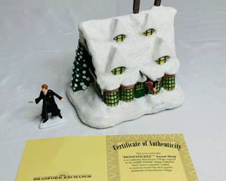 Hawthorne Village Harry Potter Village Honeydukes