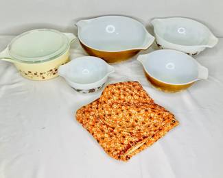  Pyrex Early American and Trailing Flowers