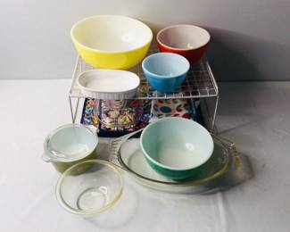 Vintage Fiesta Pyrex