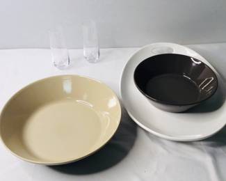 Pampered Chef Serving Bowls and More