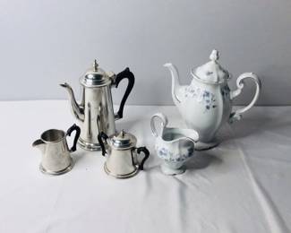 Kirk Stieff Pewter Serving Set, Traditions Blue Garland Pitchers