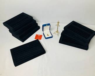  Jewelry Display Trays