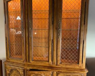 Lighted Drexel Hutch