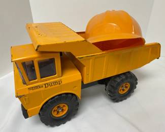 006 Tonka Metal Dump Truck
