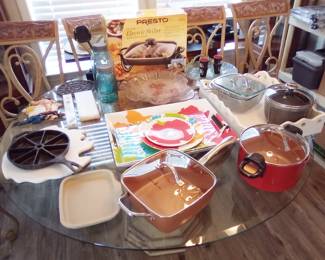 ALL OF THE COOKWARE NO SCRATCHES, LOOKS LIKE NEVER USED. THE SKILLET HAS NEVER BEEN OUT OF THE BOX.