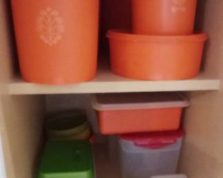 TUPPERWARE CANISTERS FOLKS, OLD SCHOOL AND IN GREAT CONDITION