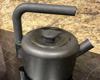 Fellowes Teapot - great design