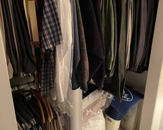 Mens clothes - size Large suits 44-48R Very nice brands Brooks Brothers, Polo, Tommy Bahama, Tori Richard