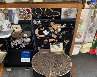 Jewelry, old Bulova advertisement