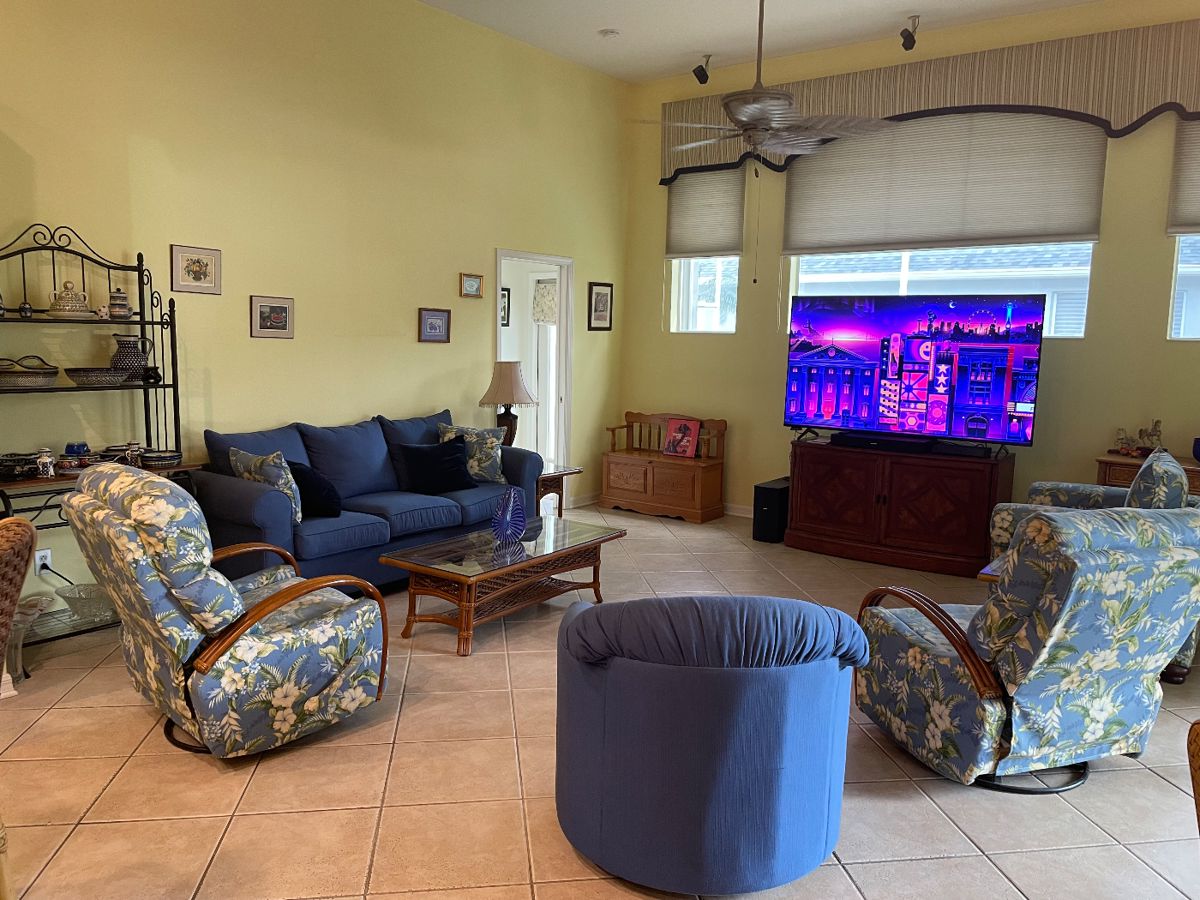 Valrico Estate Sale Hosted By Fresh Start... starts on 1/26/2024