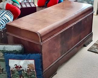 1940's Roos Brand "Sweetheart" Cedar Chest