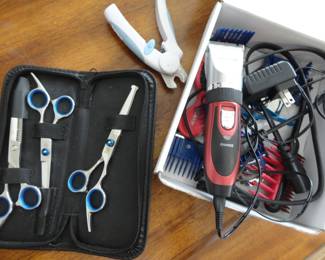 Oneisall Dog Grooming Set