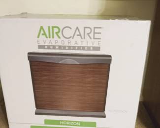 Aircare Horizon Humidifier brand new in the box.