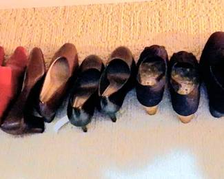 Women's shoes