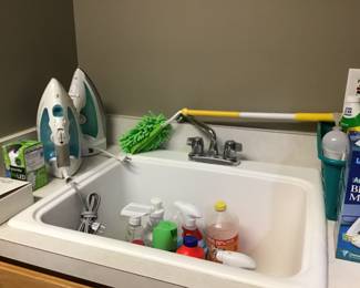 2 irons, cleaning things