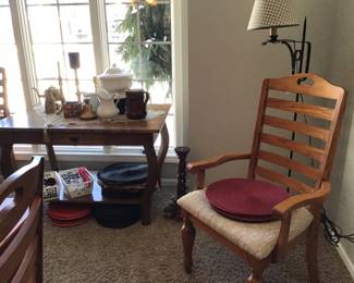 Lots placemats, floor lamp