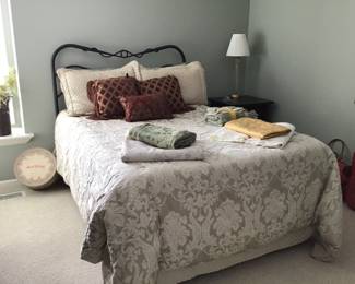 Full bed with all bedding