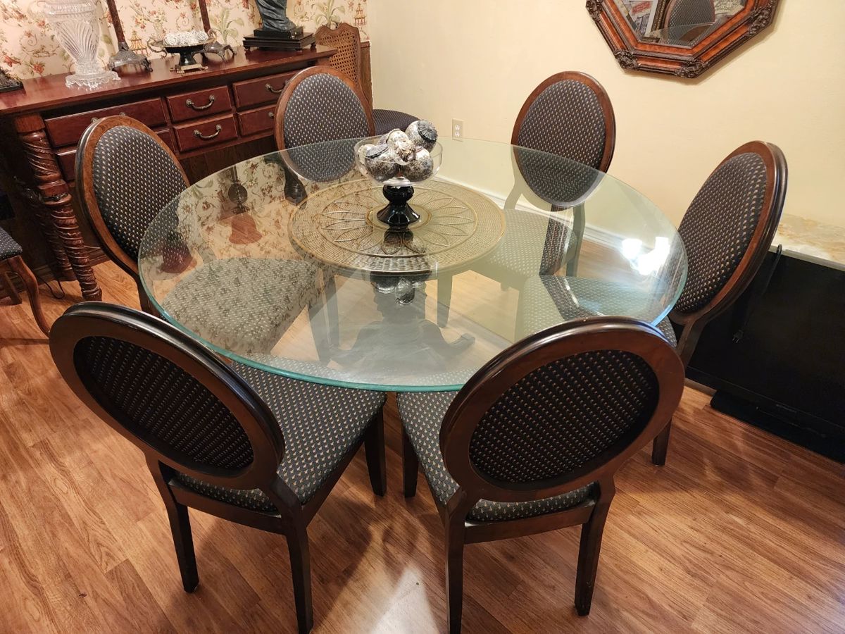 We are just getting started. I will be posting more Saturday. - Beautiful Dining Table with Mahogany Base and 6 Balloon Back Chairs