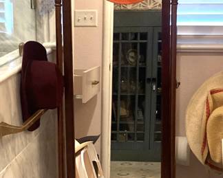 Full length floor mirror; hats