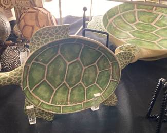 Turtle dishes