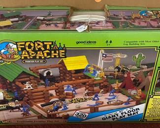 Good Ideas Fort Apache Playset