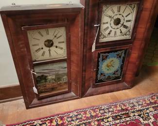 Several antique clocks! 