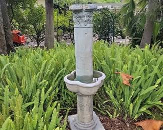 Four Seasons fountain 