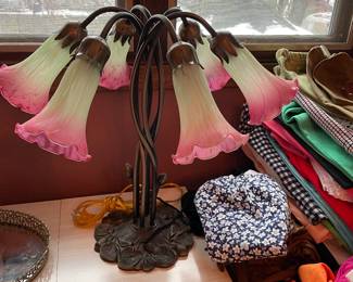 Beautiful tulip lamp