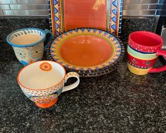 Colorful Kitchen Lot