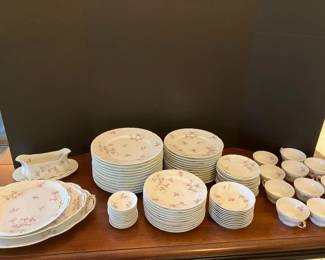 02 Beautiful Haviland China Set