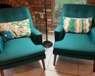 Perfect Couples Reading Area