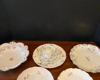 Miscellaneous Pieces Of China Including Haviland