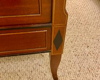 Details of footboard