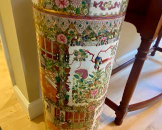 Porcelain umbrella holder