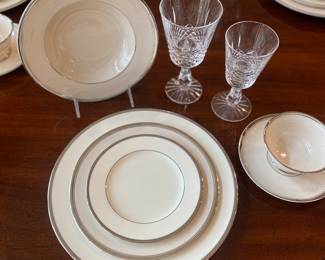 Franciscan "Huntington" China set includes 19 dinner plates, 17 bread and butter, 13 salad plates, 12 soup bowls, 12 cups & saucers and salt and pepper shakers