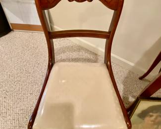 Side chair upholstered seat 