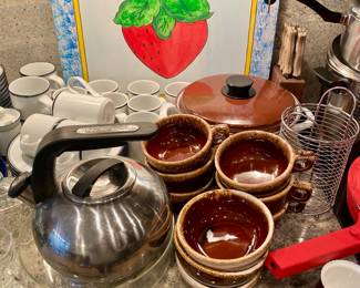 Dishes, coffee pot