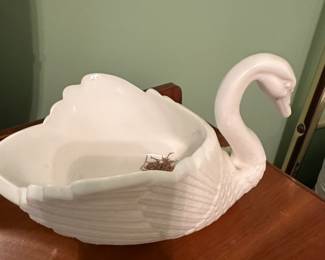 Vintage Milk Glass swan
