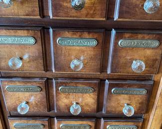 Drawer detail