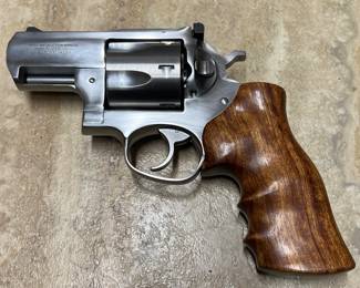 Ruger Super Redhawk Alaskan 44 magnum