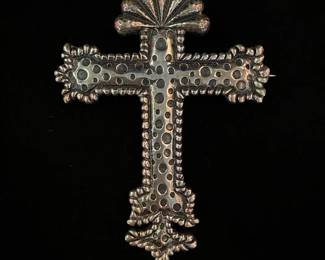 Dian Malouf cross