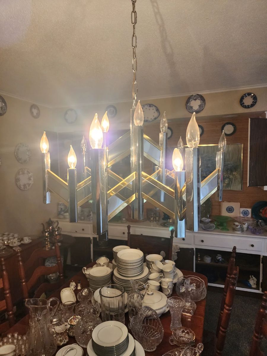 Mid Century Augusta ESTATE SALE by Heritage... starts on 2/2/2024