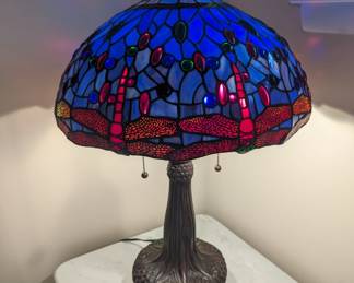 Tiffany Style Dragonfly Lamp