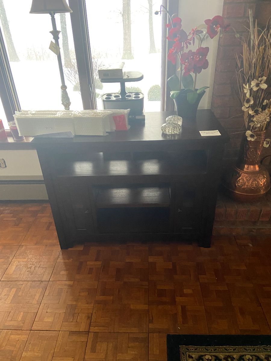 Sales by Mario 4194 Lower River Road, Youngstown... starts on 1/27/2024