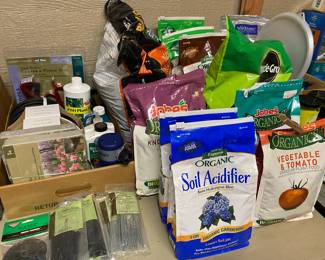 Potting Soils and Garden Mixes