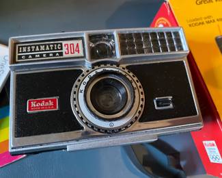 Kodak Instamatic camera model 304